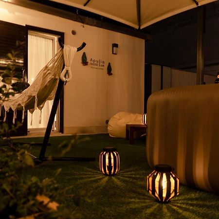 Apulialux Penthouse & Garden Con Spa In Centro Apartment Bari Exterior foto